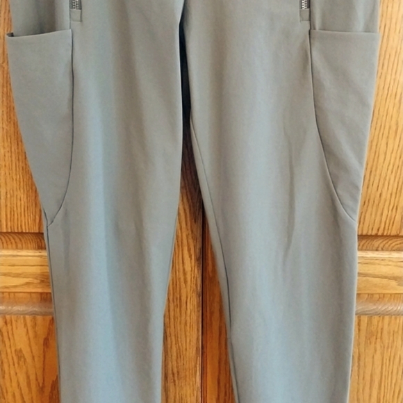 Athleta Women's Size 6 Headlands Hybrid Tight Pants Leggings DK Flagstone Gray - Picture 10 of 11